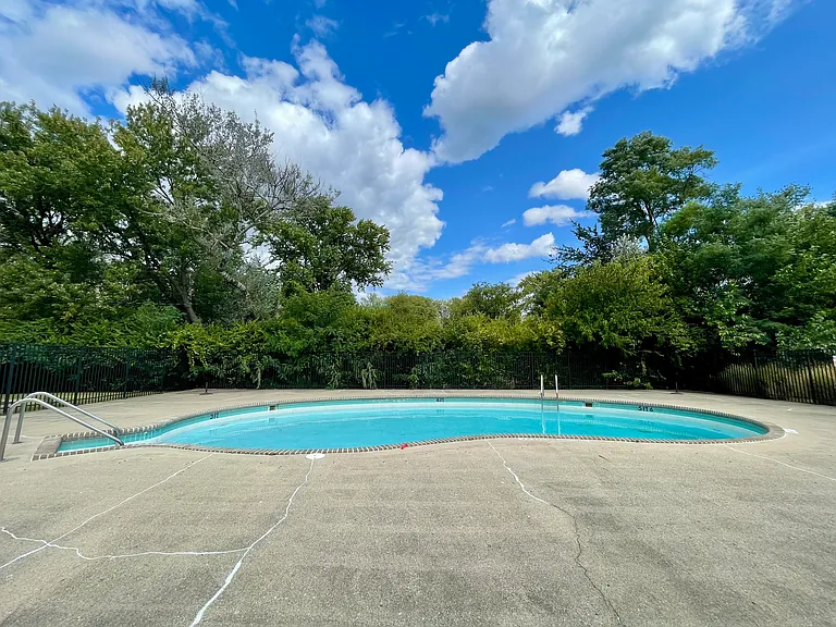 40 Terrace Ct — Photo 33