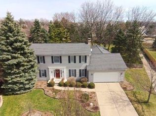 2394 Delaware Ct, Ann Arbor, MI 48103