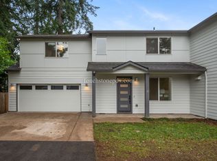 13838 SE Knight St #B, Portland, OR