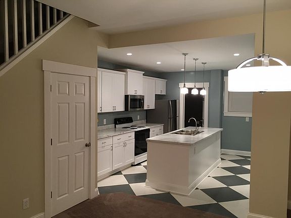 Great Kitchen!