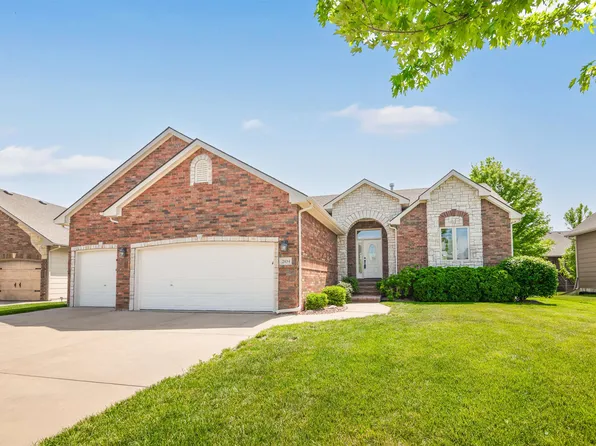 2034 S Sierra Hills Ct, Wichita, KS 67230