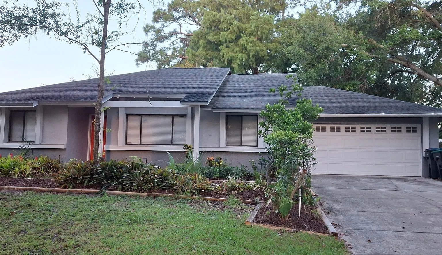 1096 Gran Paseo - $2,300 a month — Photo 1