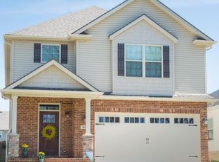 1834 Falling Leaves Ln, Lexington, KY 40509