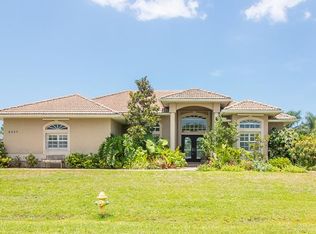 6227 Grandeur St, Englewood, FL 34224