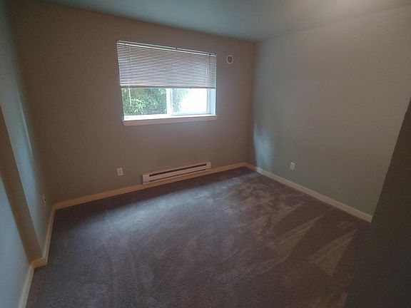 2nd image of 14006 NE 181st Pl