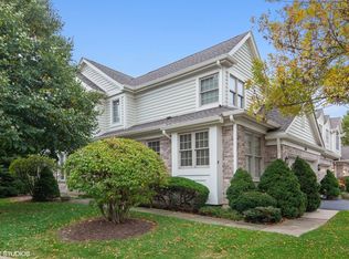 166 Fairway Dr, La Grange, IL 60525