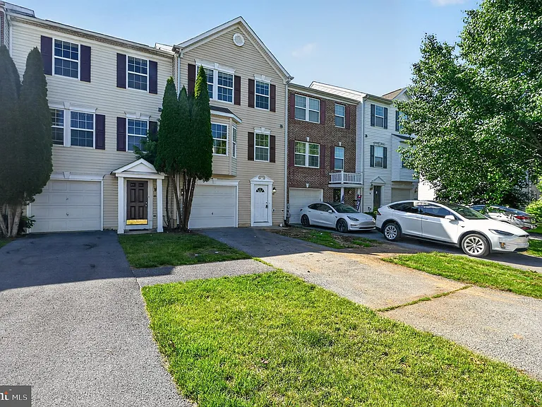 67 Quartz Rd — Photo 2