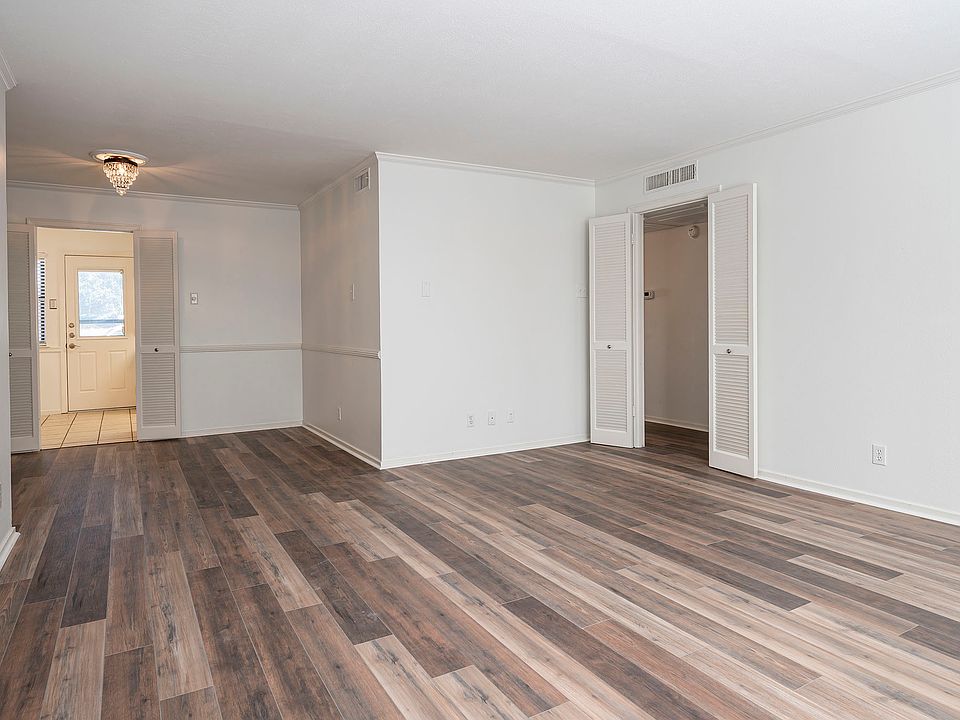 Living and dining room