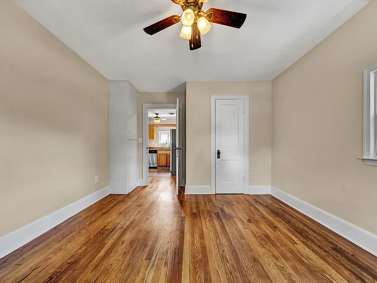 215 S Hill Dr #1 — Photo 9