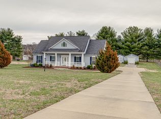 1119 Salisbury Dr, Columbia, TN 38401