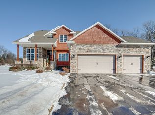 18198 Concord Cir NW, Elk River, MN 55330