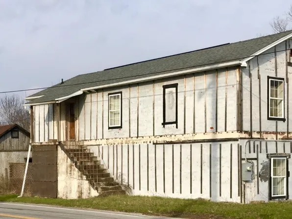 2457 Bethel New Hope Rd, Bethel, OH 45106