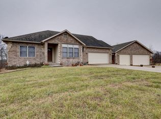 366 Garner Dr, Ozark, MO 65721