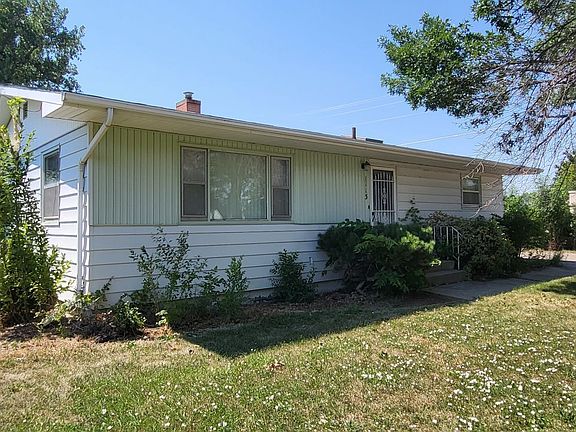 3rd image of 1213 N Haynes Ave