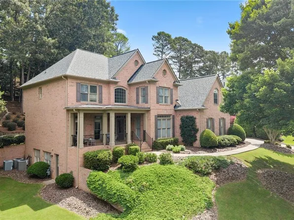 8475 High Hampton Chase, Alpharetta, GA 30022