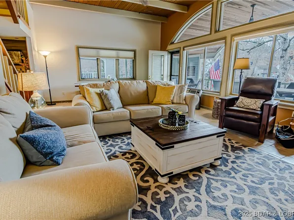 6620 E Lake Point Dr #16, Osage Beach, MO 65065
