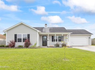 110 Gamble Way, Hubert, NC 28539