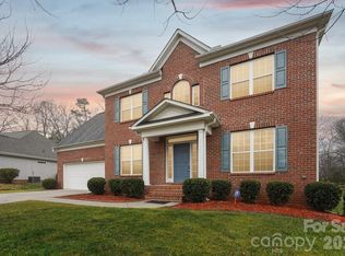 7663 Woodcrest Dr, Stanley, NC 28164