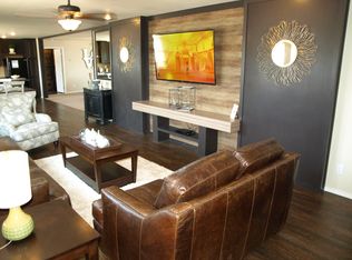 1650 N Main St #4, Layton, UT 84041