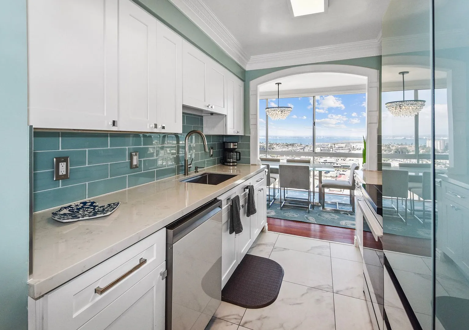 1830 Avenida Del Mundo Unit #1711 — Photo 3