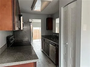 8244 NW 9th St #5 — Photo 9