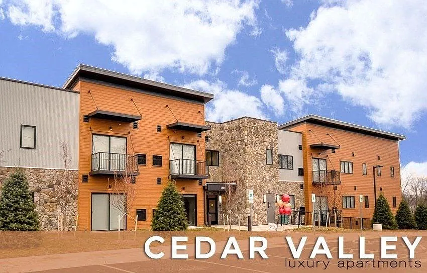 Cedar Valley Luxury Apartments — Photo 1