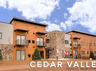 1401 S Rochester Rd #CVL204, Rochester, MI 48307