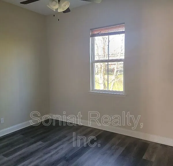 4908 Ray Ave — Photo 7
