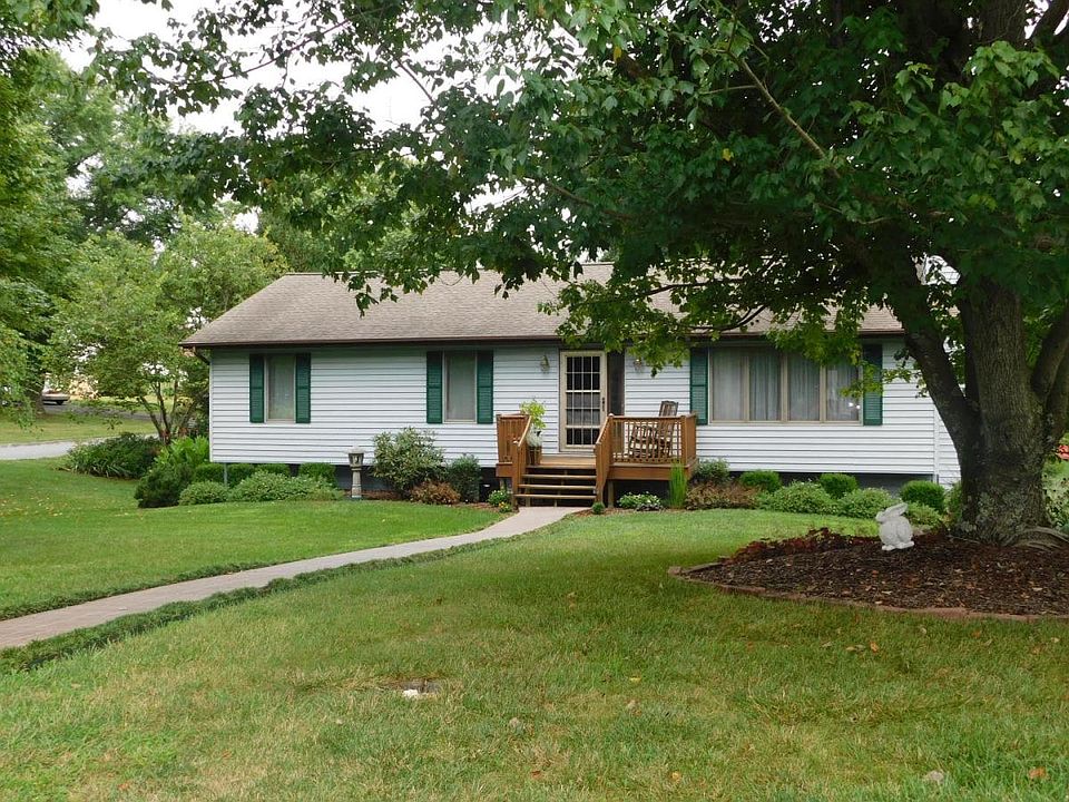 1st image of 303 Hale Meade Dr