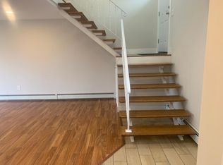 1 Alpine Dr, Wappingers Falls, NY 12590
