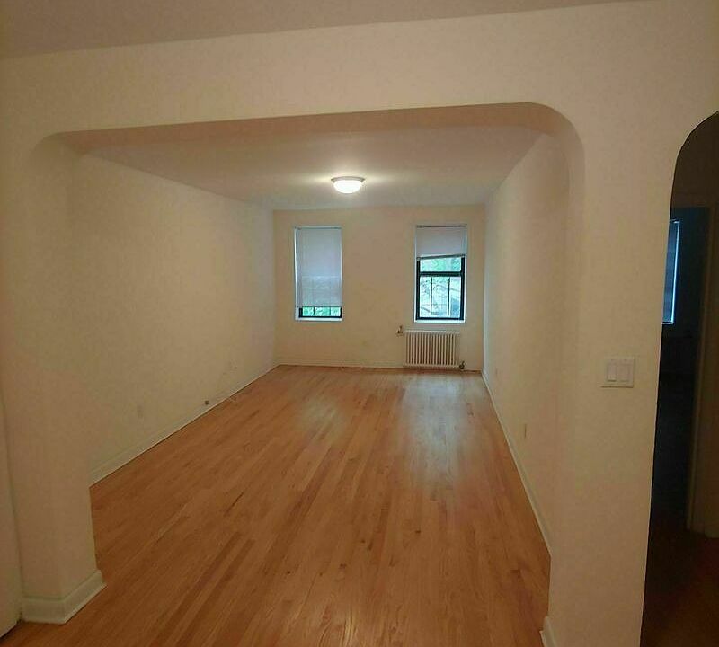1st image of 4324 43rd St #301
