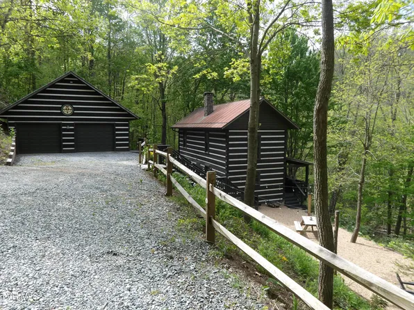 1444 Rich Mountain Rd, Zionville, NC 28698