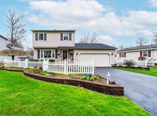 1817 Brockton Dr, Youngstown, OH