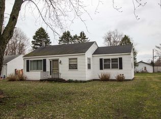 243 Pearl St, Coloma, MI 49038