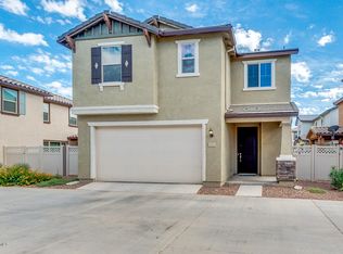 835 S Swallow Ln, Gilbert, AZ 85296