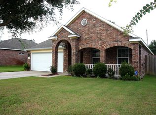 1100 Walnut Bnd, Brenham, TX 77833