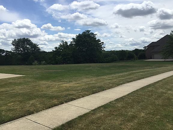 2nd image of 1601 Timber Rail Dr