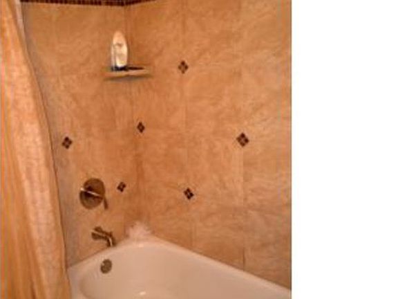 4th image of 8771 Dawson St #6-102