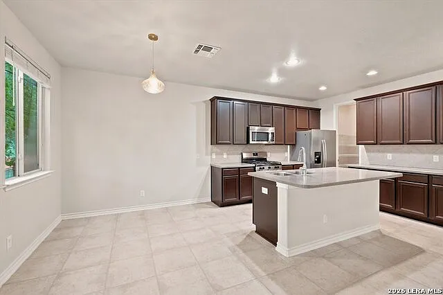4110 Woodbridge Way — Photo 10