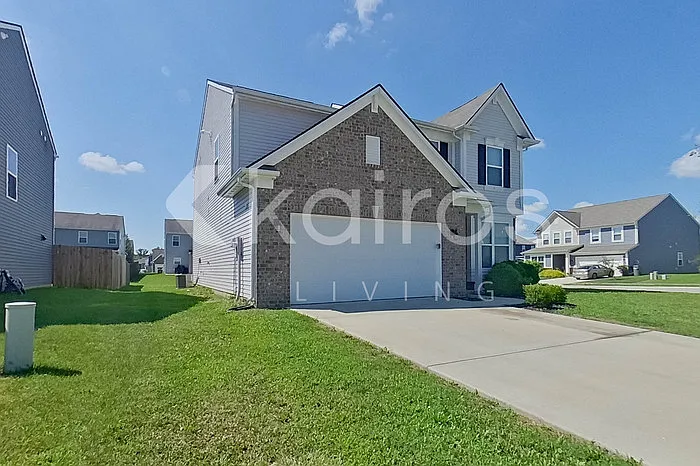 4 bed, 2.5 bath, 2085 sqft, $2,295 — Photo 3