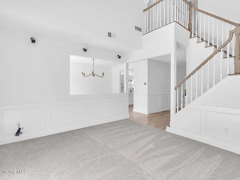 19 Longbrook Ln — Photo 24