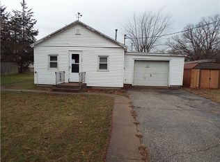 11774 N East Ave, Thayer, IN 46381