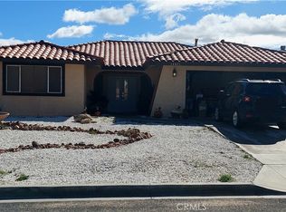 14671 Robin Ln, Helendale, CA 92342