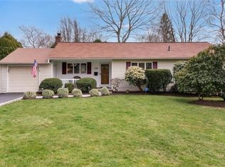 146 Schrade Rd, Briarcliff Manor, NY 10510