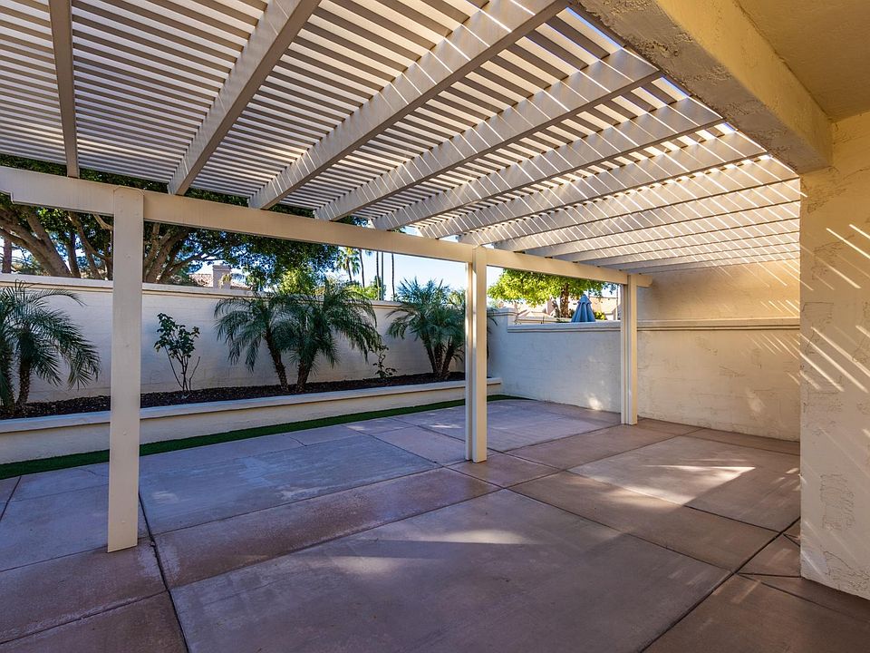 1st image of 1700 E Lakeside Dr Unit 38