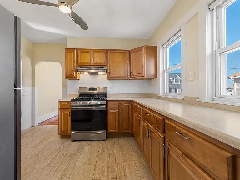 Kitchen 3