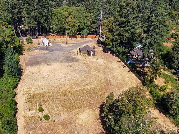 2nd image of 2240 Hilltop Road