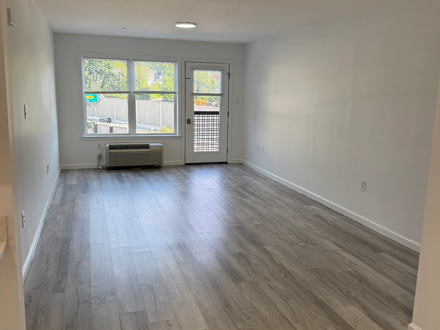 2 bed, $3,299 — Photo 2