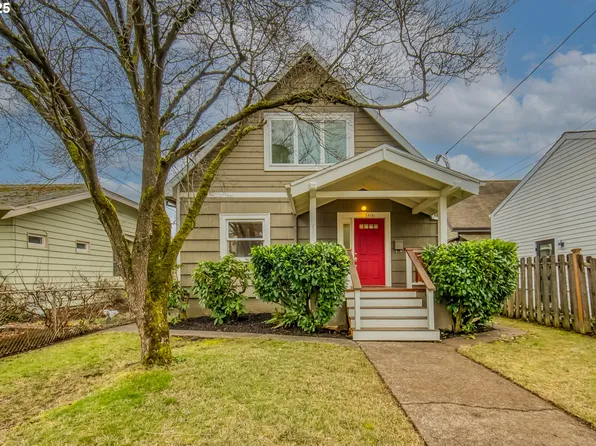 1916 NE Skidmore St, Portland, OR 97211
