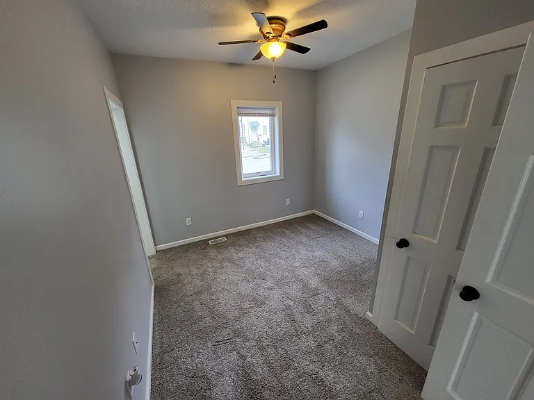 613 Pershing Ave — Photo 14